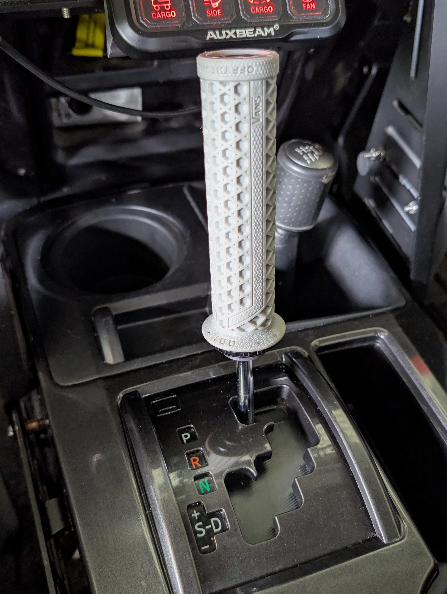 MTB GRIP SHIFT ADAPTER W/ ODI VANS GRIP V2.1